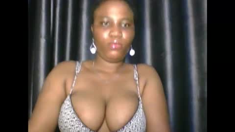 Snapshot of wetfatpussy_ chatting on October 2025 07:25:02 PM wetfatpussy_ online show from October 2025 07:25:02 PM