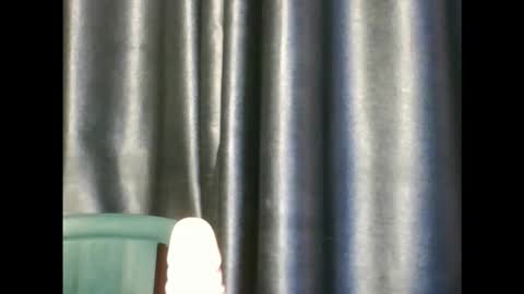 Snapshot of wetfatpussy_ chatting on November 2025 06:52:02 PM wetfatpussy_ online show from November 2025 06:52:02 PM