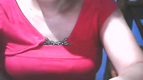 Snapshot of wethornypussy4u chatting on July 2026 05:25:02 AM wethornypussy4u online show from July 2026 05:25:02 AM