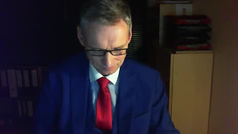 Snapshot of wetsuitedman chatting on February 2025 06:20:01 PM Franz online show from February 2025 06:20:01 PM