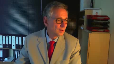 Snapshot of wetsuitedman chatting on September 2025 03:24:01 PM Franz online show from September 2025 03:24:01 PM