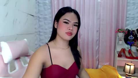 wettie_varsha online show from November 2025 06:40:01 PM