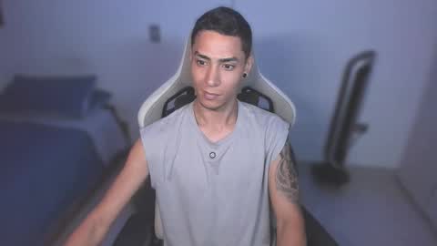 Snapshot of wexx_ chatting on November 2025 05:08:02 AM wex online show from November 2025 05:08:02 AM