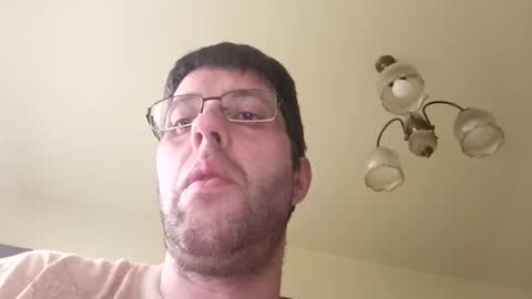 Snapshot of whatwouldyouliketosee chatting on April 2026 04:57:01 AM stoffy online show from April 2026 04:57:01 AM