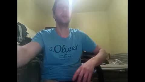 Snapshot of whatwouldyouliketosee chatting on April 2026 10:25:02 PM stoffy online show from April 2026 10:25:02 PM