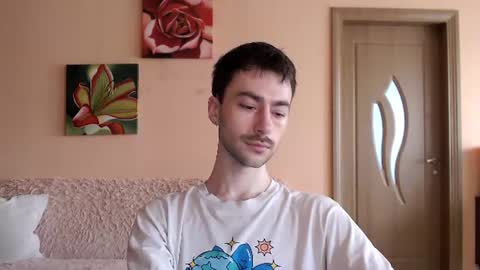 Snapshot of white_sport chatting on June 2026 11:52:02 AM Tom online show from June 2026 11:52:02 AM