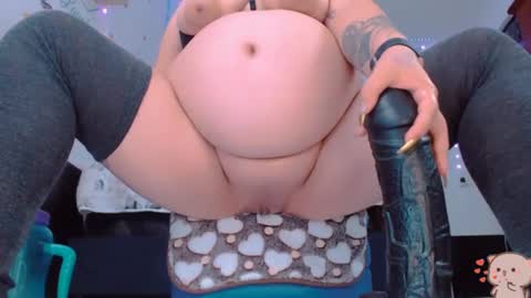 Snapshot of white_squirt_x chatting on January 2025 02:41:01 AM Call me Abby ADD ME TO YOUR FAVORITES SO YOU NEVER MISS A SQUIRT SHOW JOIN MY CLUB ON BIO FOR EXCLUSIVE CONTENT online show from January 2025 02:41:01 AM