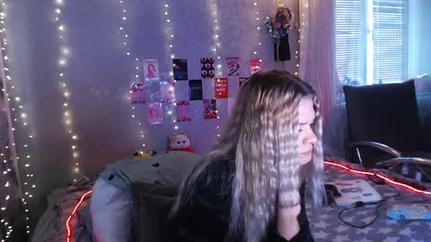 Melania and Mikey online show from April 2026 07:17:02 AM