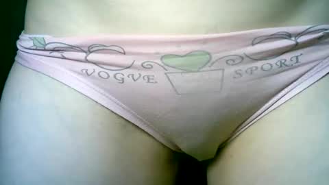 Snapshot of whiteapsara chatting on July 2026 03:50:01 PM Love online show from July 2026 03:50:01 PM