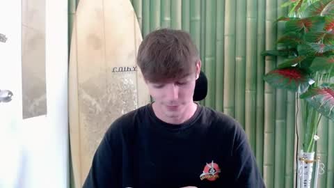 Snapshot of whiteboyinasia chatting on September 2025 06:04:02 AM Christian online show from September 2025 06:04:02 AM