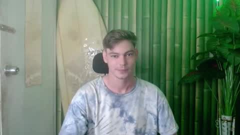 Snapshot of whiteboyinasia chatting on November 2025 04:29:02 AM Christian online show from November 2025 04:29:02 AM