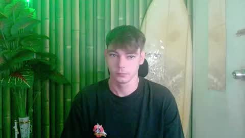 Snapshot of whiteboyinasia chatting on November 2025 03:39:01 AM Christian online show from November 2025 03:39:01 AM