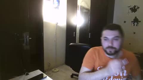 whiteboyjulius online show from January 2025 03:04:02 AM