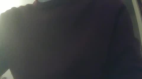 Snapshot of whiteduke81 chatting on December 2024 10:24:02 PM Whiteduke online show from December 2024 10:24:02 PM