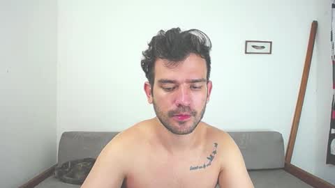 Snapshot of whitedylan9 chatting on December 2024 02:41:01 AM Dylan white online show from December 2024 02:41:01 AM