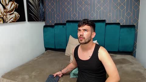 Snapshot of whitedylan9 chatting on February 2025 12:06:01 AM Dylan white online show from February 2025 12:06:01 AM