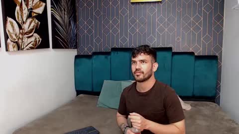 Snapshot of whitedylan9 chatting on February 2025 05:40:01 PM Dylan white online show from February 2025 05:40:01 PM