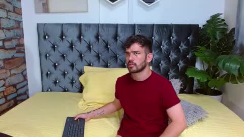 Snapshot of whitedylan9 chatting on February 2025 01:21:01 AM Dylan white online show from February 2025 01:21:01 AM