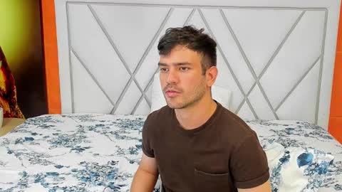 Snapshot of whitedylan9 chatting on February 2025 06:15:02 PM Dylan white online show from February 2025 06:15:02 PM