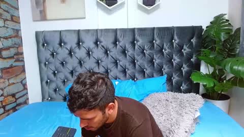 Snapshot of whitedylan9 chatting on February 2025 12:49:01 AM Dylan white online show from February 2025 12:49:01 AM