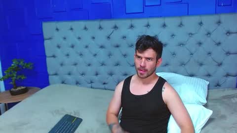 Snapshot of whitedylan9 chatting on February 2025 06:11:01 PM Dylan white online show from February 2025 06:11:01 PM