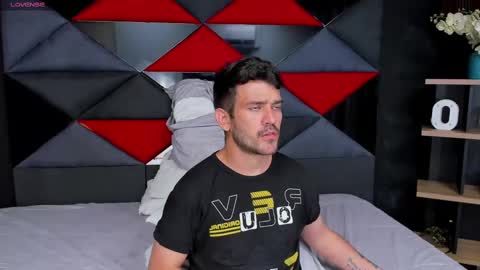 Snapshot of whitedylan9 chatting on February 2025 11:59:01 PM Dylan white online show from February 2025 11:59:01 PM