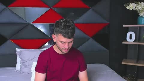 Snapshot of whitedylan9 chatting on March 2025 06:21:02 PM Dylan white online show from March 2025 06:21:02 PM