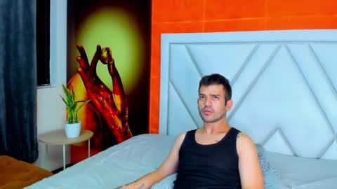 Snapshot of whitedylan9 chatting on October 2025 05:22:02 PM Dylan white online show from October 2025 05:22:02 PM