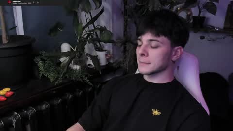 Gus online show from January 2025 08:57:02 PM