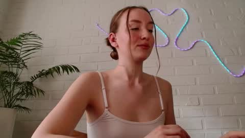 Snapshot of whiteprincessluna chatting on May 2026 02:45:01 PM You wont find me here on Saturdays and Sundays online show from May 2026 02:45:01 PM
