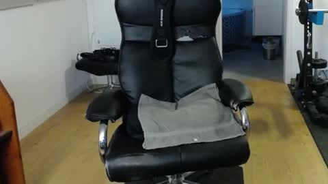 Snapshot of whiterabbit_86 chatting on December 2024 02:13:02 PM whiterabbit_86 online show from December 2024 02:13:02 PM