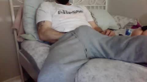 Whitestallions Room online show from May 2026 02:33:02 PM