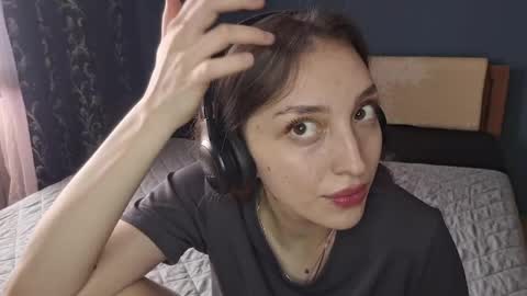 Snapshot of whitleyscianna chatting on May 2026 02:13:02 PM Cindy online show from May 2026 02:13:02 PM