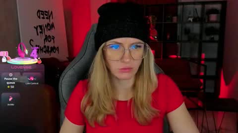 whitneypunnch online show from February 2026 03:11:01 PM