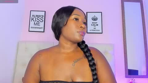 whitney online show from October 2025 02:22:02 AM