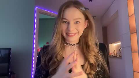 Snapshot of whoisalisa chatting on December 2024 06:32:01 AM Alisa online show from December 2024 06:32:01 AM