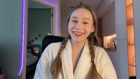 Snapshot of whoisalisa chatting on December 2024 06:29:01 AM Alisa online show from December 2024 06:29:01 AM