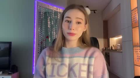 Snapshot of whoisalisa chatting on December 2024 06:35:01 AM Alisa online show from December 2024 06:35:01 AM