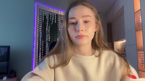 Snapshot of whoisalisa chatting on January 2025 06:44:02 AM Alisa online show from January 2025 06:44:02 AM