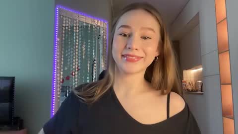 Snapshot of whoisalisa chatting on January 2025 07:07:02 AM Alisa online show from January 2025 07:07:02 AM