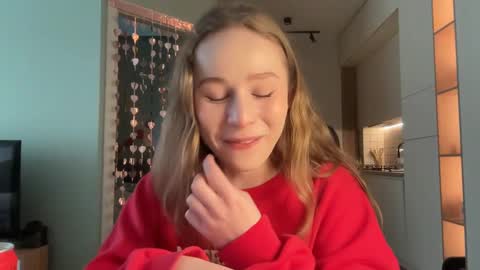 Snapshot of whoisalisa chatting on February 2025 08:33:02 AM Alisa online show from February 2025 08:33:02 AM