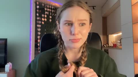 Snapshot of whoisalisa chatting on March 2025 10:11:02 AM Alisa online show from March 2025 10:11:02 AM