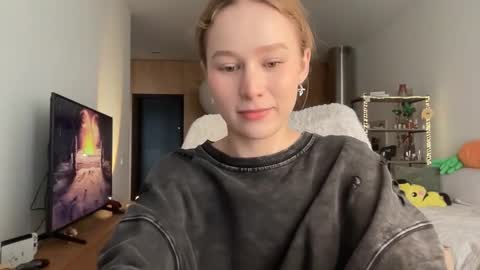 Snapshot of whoisalisa chatting on September 2025 07:21:02 AM Alisa online show from September 2025 07:21:02 AM