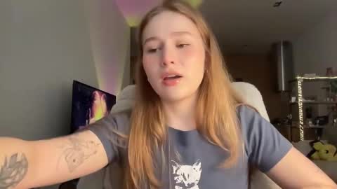 Snapshot of whoisalisa chatting on October 2025 06:34:01 AM Alisa online show from October 2025 06:34:01 AM