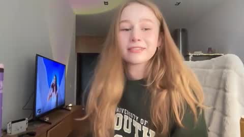 Snapshot of whoisalisa chatting on October 2025 07:23:02 AM Alisa online show from October 2025 07:23:02 AM