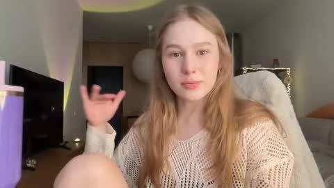 Snapshot of whoisalisa chatting on November 2025 07:29:01 AM Alisa online show from November 2025 07:29:01 AM