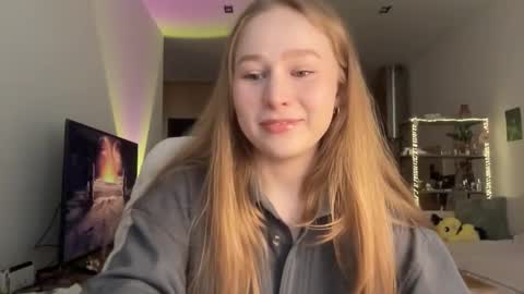 Snapshot of whoisalisa chatting on November 2025 07:31:02 AM Alisa online show from November 2025 07:31:02 AM