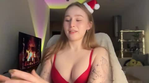 Snapshot of whoisalisa chatting on December 2025 07:39:01 AM Alisa online show from December 2025 07:39:01 AM