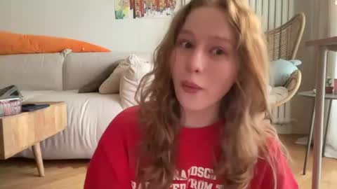 Snapshot of whoisalisa chatting on June 2026 12:22:01 PM Alisa online show from June 2026 12:22:01 PM