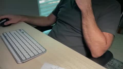 Snapshot of whoisthere_new chatting on October 2025 01:19:01 PM whoisthere_new online show from October 2025 01:19:01 PM